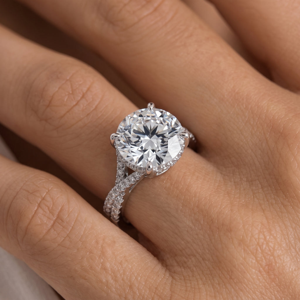 Round Moissanite Infinity Twist Pavé Ring