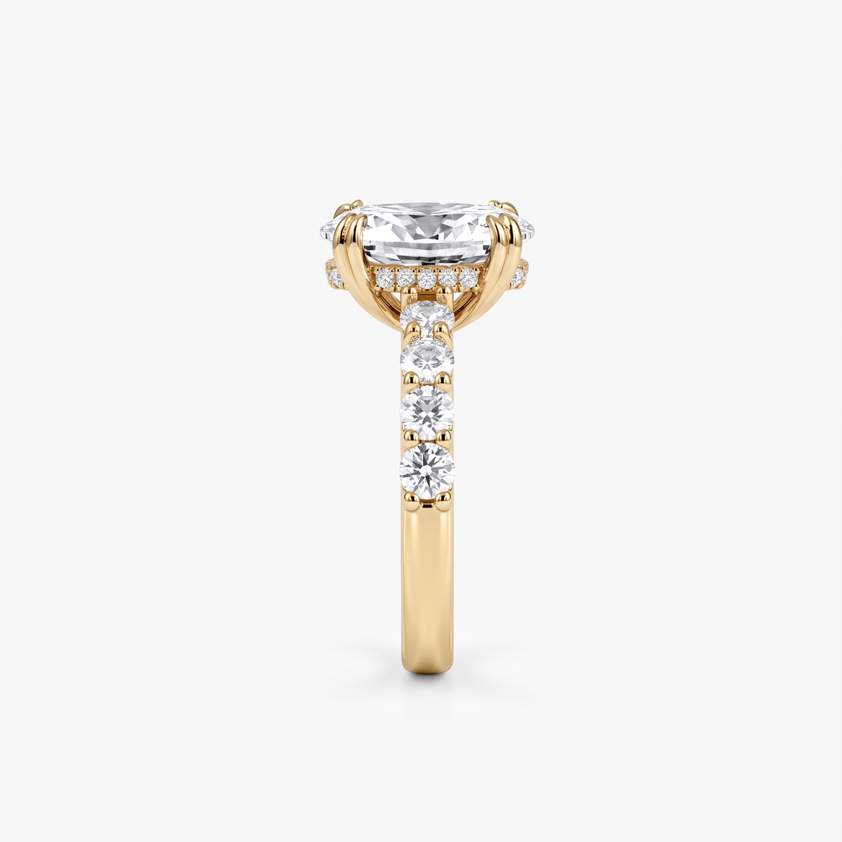 Oval Moissanite Graduated Shoulder Ring