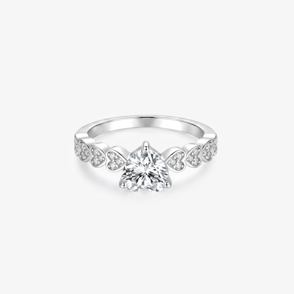 Round Moissanite Heart Pavé Band Ring