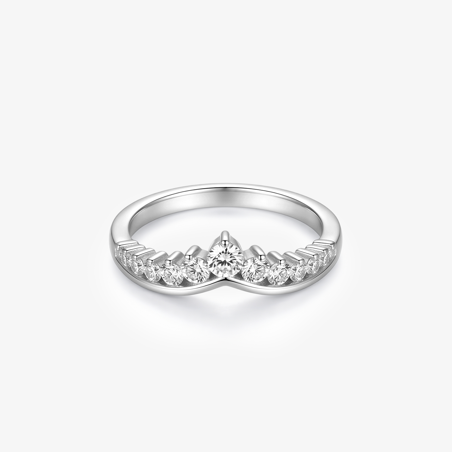 Round Moissanite Chevron Crown Band Ring