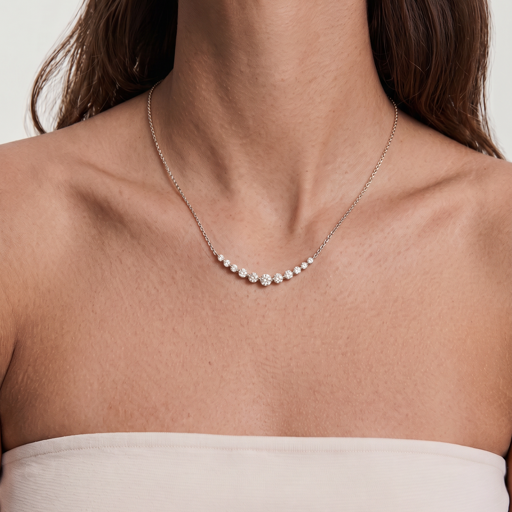 Graduated Arc Prong Set Bar Necklace
