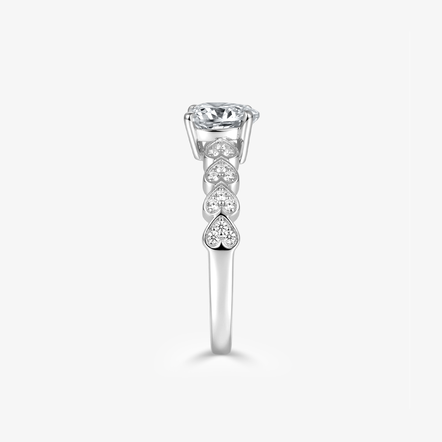 Round Moissanite Heart Pavé Band Ring