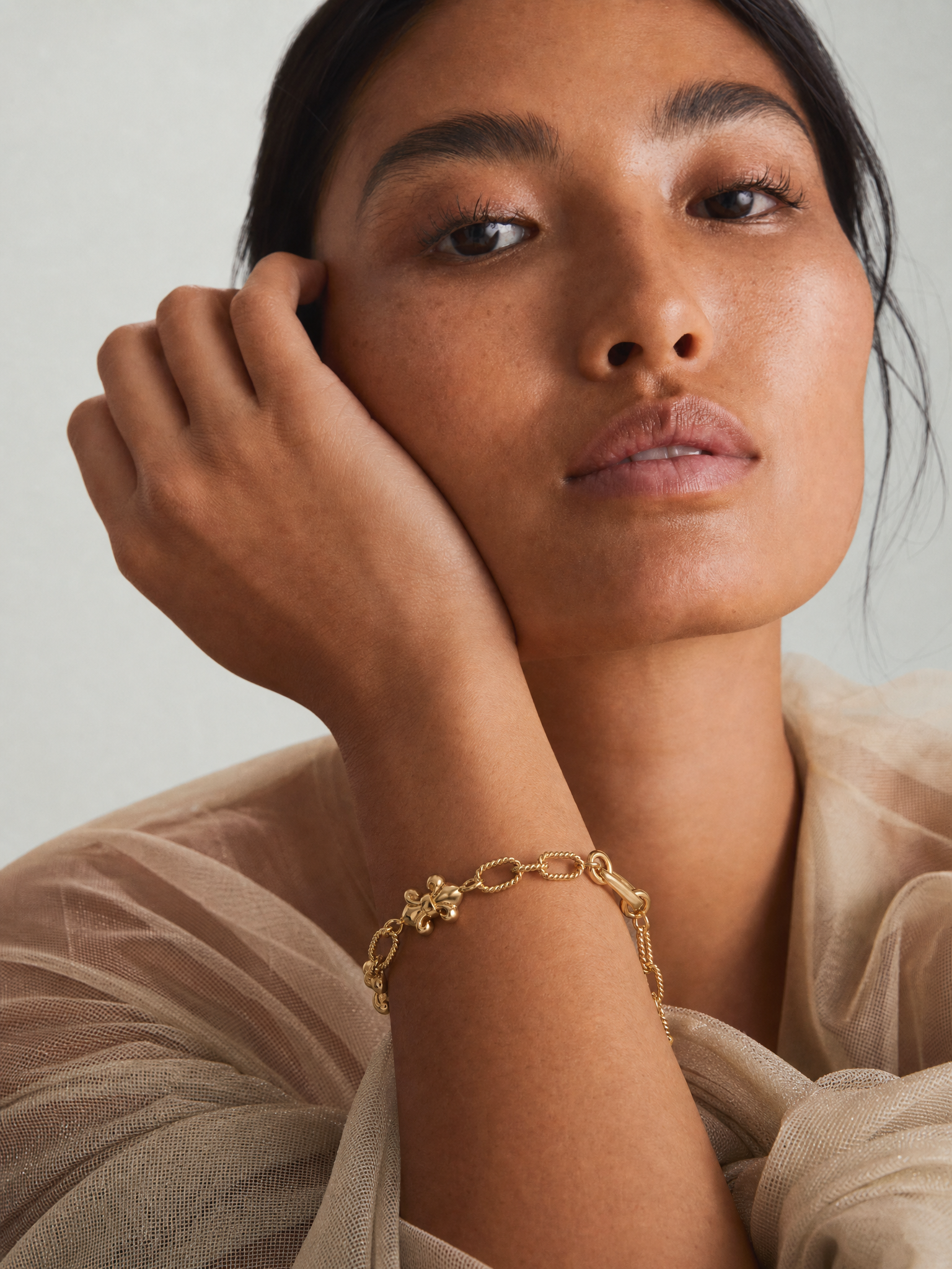Fleur-de-Lis Twisted Rope Chain Bracelet in Gold