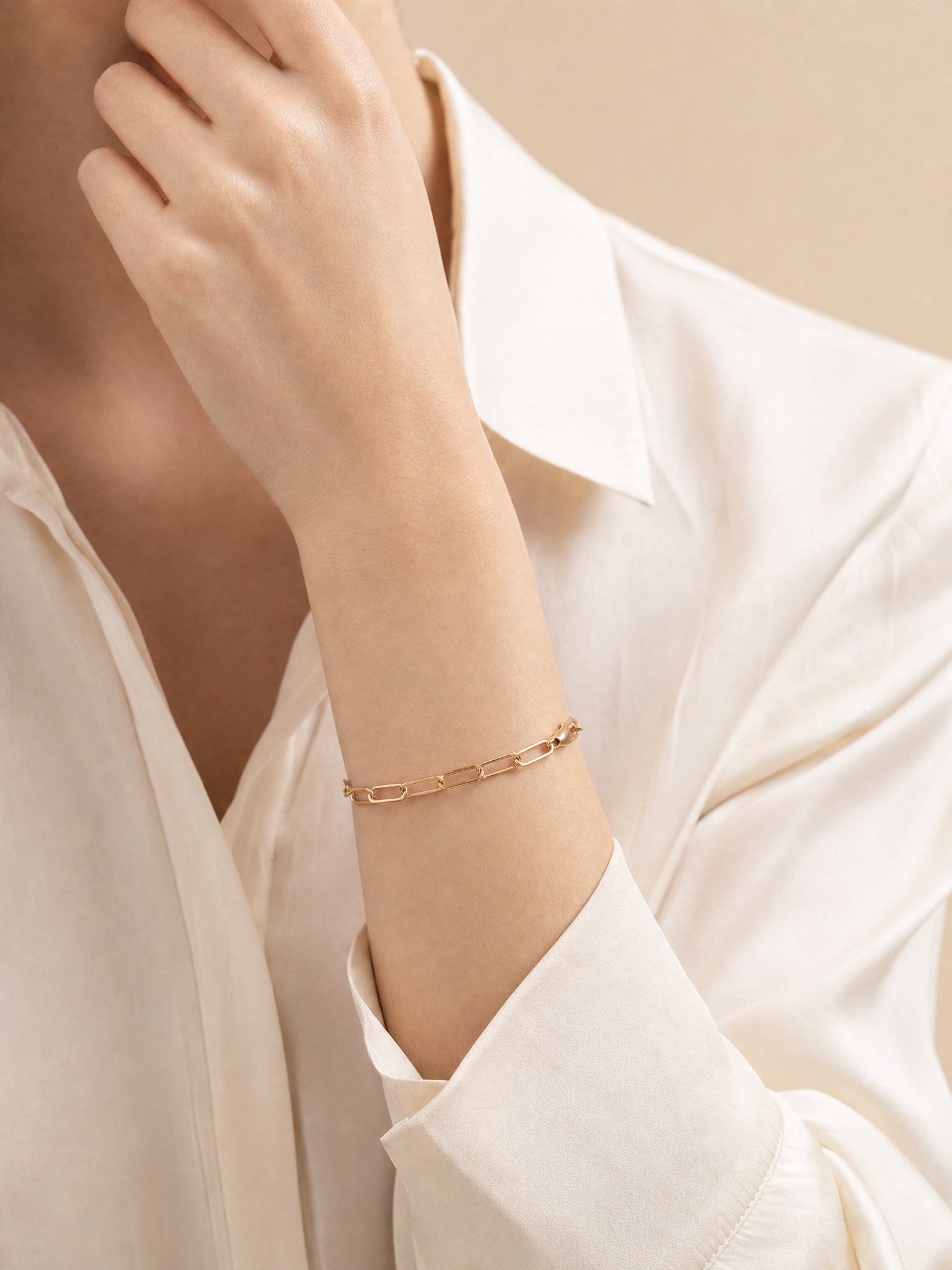 Gold Paperclip Chain Bracelet